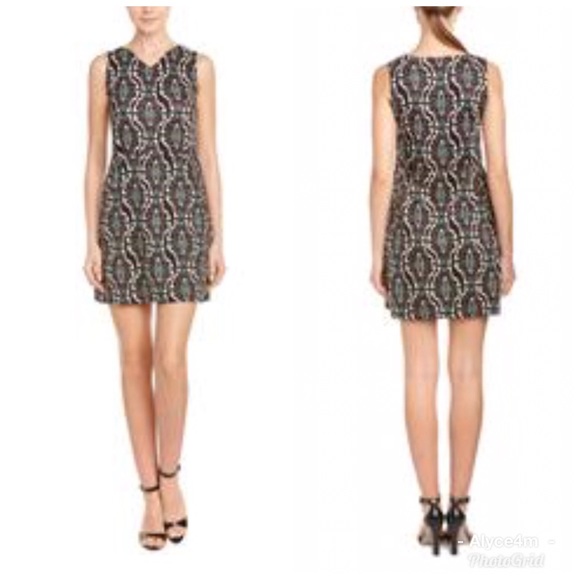 🌸Daria Sleeveless Shift🌸 - Picture 4 of 8